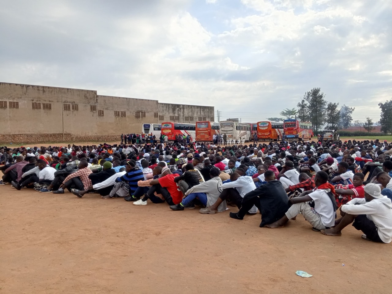 Mbarara Police Intercept 10 Buses Carrying 840 Youths in Late-Night Aim Global Operation